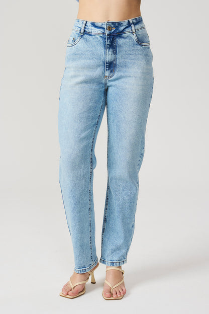 Calça reta lavagem vintage