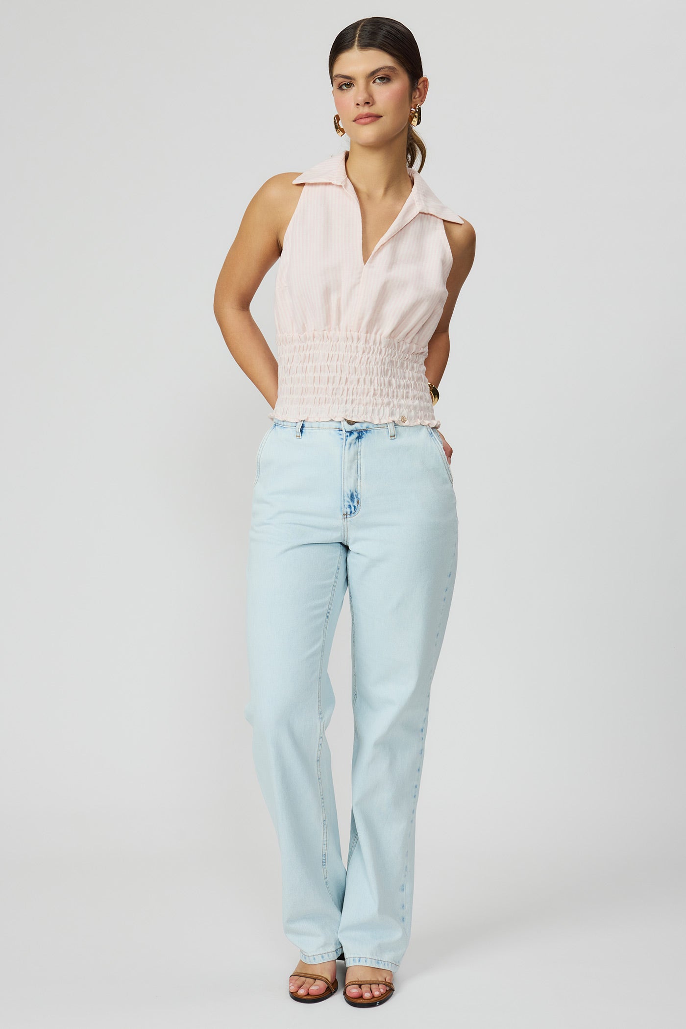 Calça jeans wide leg feminina azul claro Fato Básico