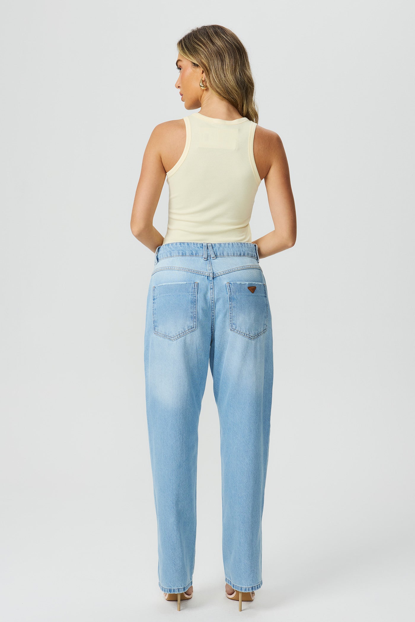 Calça jeans reta loose fit Fato Básico