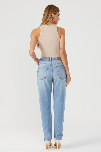 Calça jeans reta abertura lateral Fato Básico